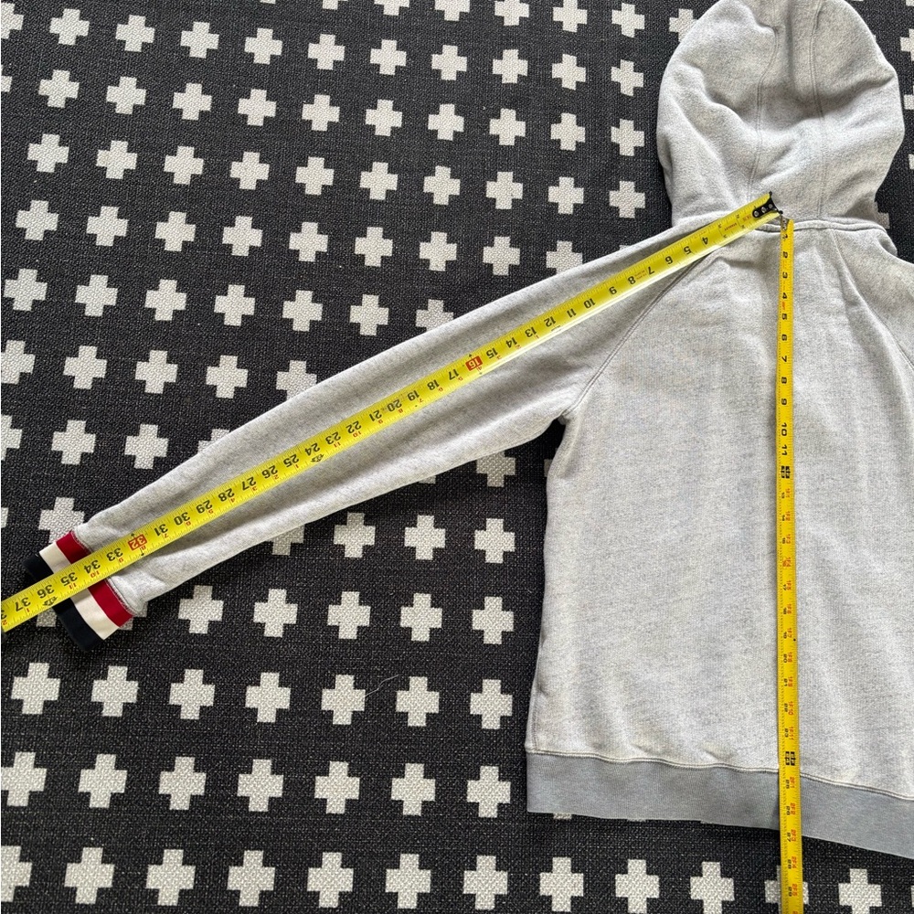 Manchester United,Nike Heather Gray MUFC Zip Hoodie - Picture 6 of 6